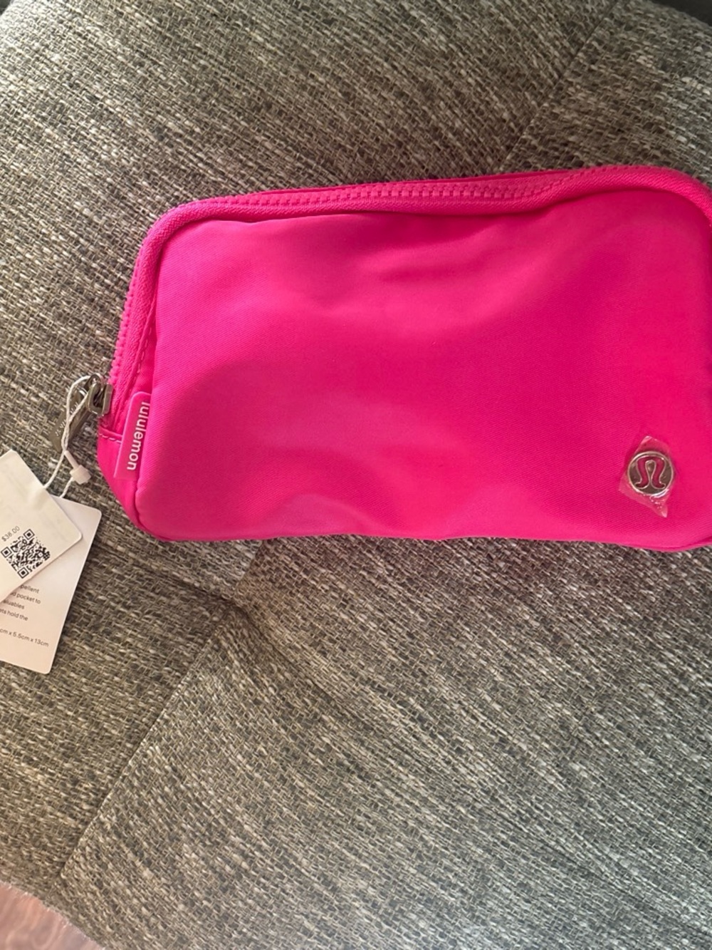 lululemon athletica Hot Pink 1L Everywhere Belt Bag